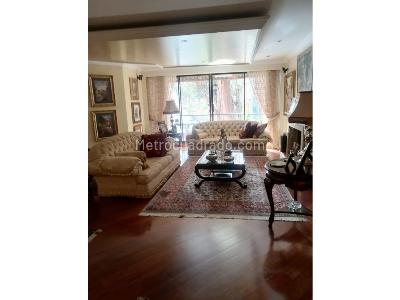 Apartamento de 3 alcobas en venta en Bosque Medina, Bogotá, 232 m² · foto 3 de 20