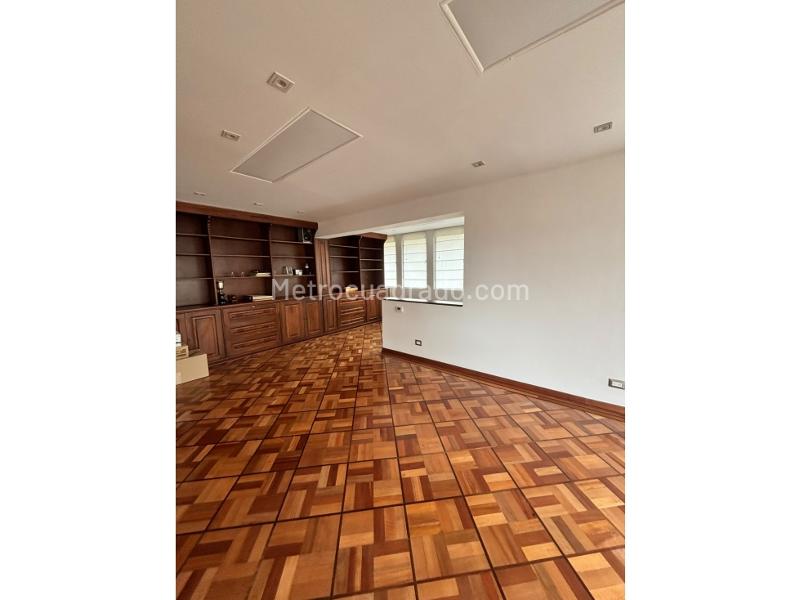 Apartamento en Arriendo, Rosales Bajo, Bogotá D.C. en Rosales Bajo