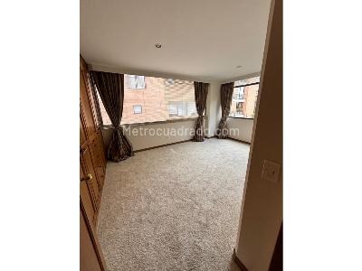 Apartamento de 3 alcobas en venta en Rosales Bajo, Bogotá, 180 m² · foto 13 de 20
