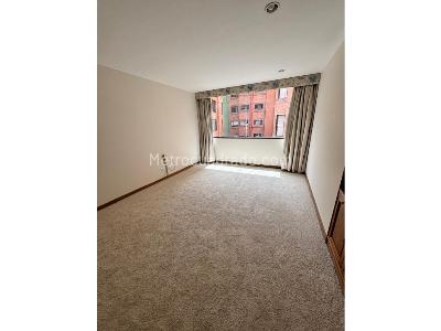 Apartamento de 3 alcobas en venta en Rosales Bajo, Bogotá, 180 m² · foto 19 de 20