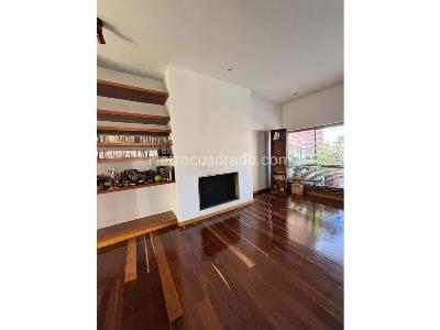Apartamento de 2 alcobas en venta en Los Rosales, Bogotá, 223 m² · foto 4 de 16