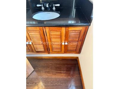 Apartamento de 2 alcobas en venta en Los Rosales, Bogotá, 223 m² · foto 11 de 16