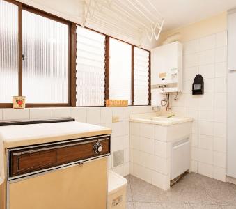 Apartamento en venta en Las Rosales, Bogotá · foto 9 de 11