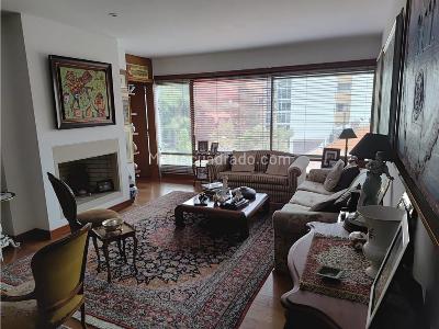 Apartamento de 3 alcobas en venta en Chico Reservado, Bogotá, 260 m² · foto 2 de 4