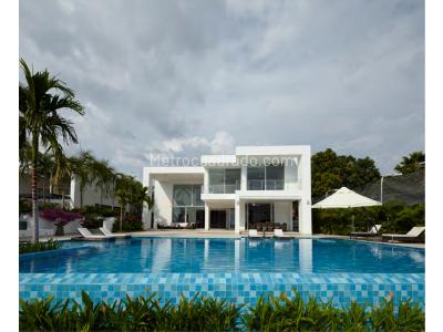 Casa de 4 alcobas en venta en Condominio El Peñon, Girardot, 1212 m² · foto 19 de 20