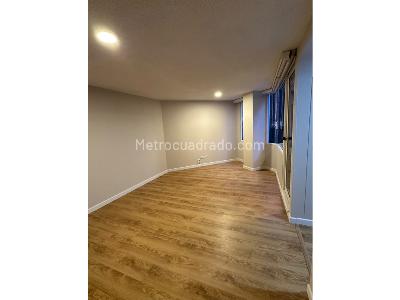 Apartaestudio en venta en Belmira, Bogotá, 45 m² · foto 2 de 7