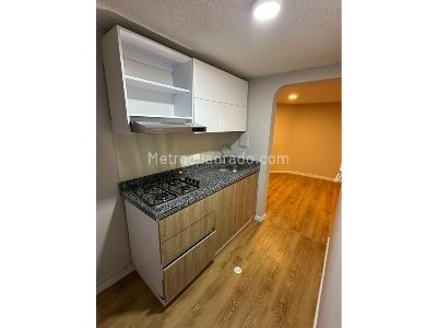 Apartaestudio en venta en Belmira, Bogotá, 45 m² · foto 4 de 7