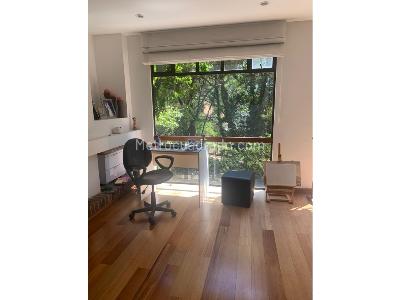 Apartamento de 3 alcobas en venta en Santa Barbara Alta, Bogotá, 229 m² · foto 7 de 9