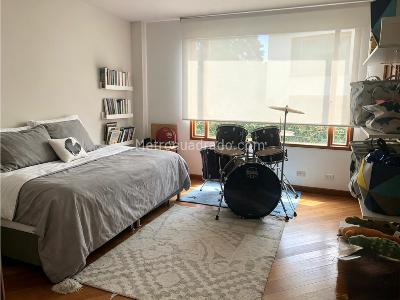 Casa de 4 alcobas en venta en Balcones De Lindaraja, Bogotá, 258 m² · foto 5 de 10