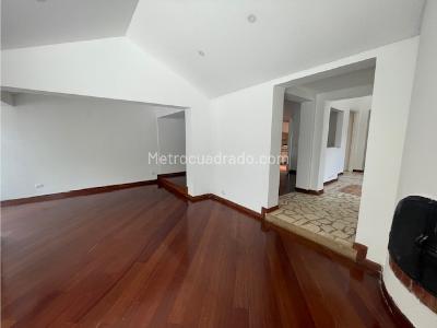 Casa en venta en Alhambra, Bogotá · foto 3 de 20