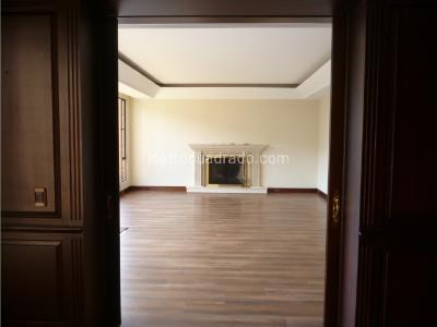 Apartamento en venta en Santa Barbara Alta, Bogotá · foto 10 de 20