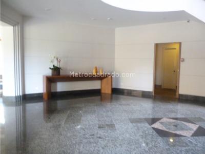Apartamento en venta en Santa Barbara Alta, Bogotá · foto 3 de 20
