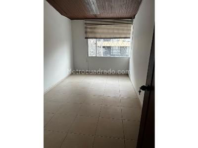 Casa en venta en Las Villas, Bogotá · foto 10 de 18