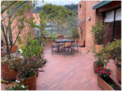 Apartamento en venta en Los Rosales, Bogotá · foto 3 de 20