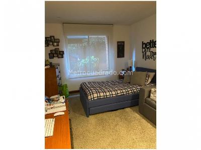 Apartamento de 4 alcobas en venta en Los Rosales, Bogotá, 240 m² · foto 17 de 20