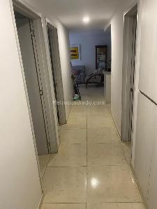 Apartamento de 3 alcobas en venta en Santa Monica Residencial, Cali, 106 m² · foto 3 de 15
