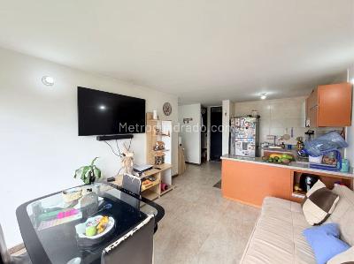 Apartamento en venta en Cr La Estancia Et I, Mosquera · foto 7 de 18