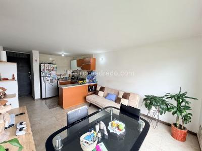 Apartamento en venta en Cr La Estancia Et I, Mosquera · foto 5 de 18