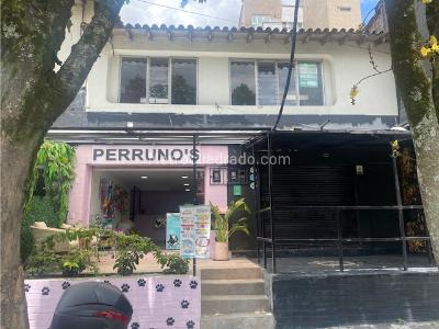 Casa de 4 alcobas en venta en Laureles_ Av 33, Medellín, 194 m² · foto 15 de 16