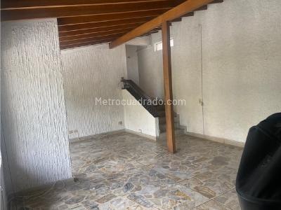 Casa de 4 alcobas en venta en Laureles_ Av 33, Medellín, 194 m² · foto 4 de 16
