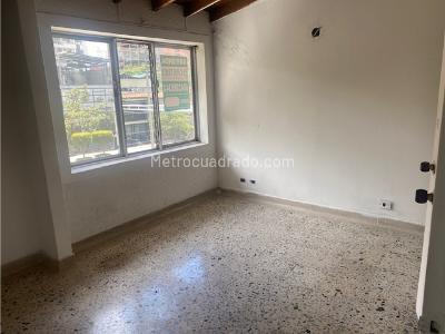 Casa de 4 alcobas en venta en Laureles_ Av 33, Medellín, 194 m² · foto 5 de 16