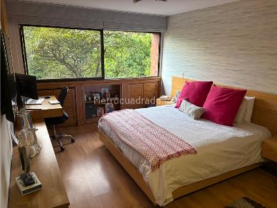 Apartamento de 3 alcobas en venta en El Poblado Oviedo, Medellín, 206 m² · foto 6 de 11