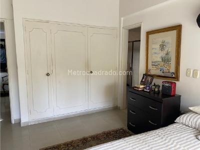 Apartamento de 3 alcobas en venta en Medellin_Conquistadores, Medellín, 128 m² · foto 10 de 20