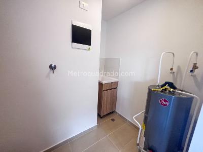 Apartamento de 3 alcobas en venta en Belen Centro, Medellín, 108 m² · foto 8 de 20