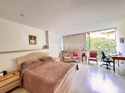 Casa de 3 alcobas en venta en Tres Esquinas, Envigado, 225 m² · foto 10 de 17