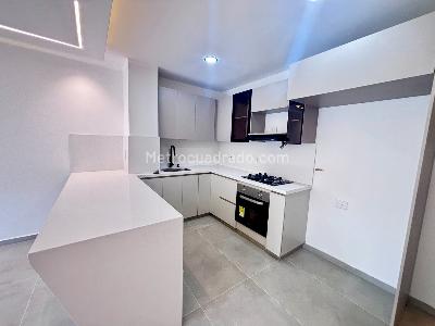 Apartamento de 3 alcobas en venta en La Magnolia, Envigado, 110 m² · foto 8 de 20
