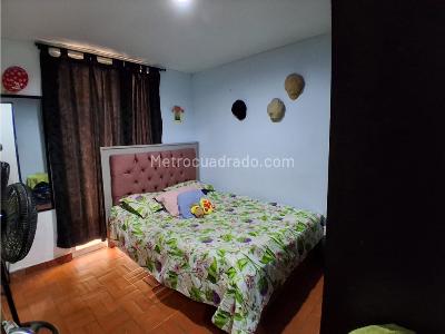 Casa de 3 alcobas en venta en El Carmen, Floridablanca, 40 m² · foto 11 de 14