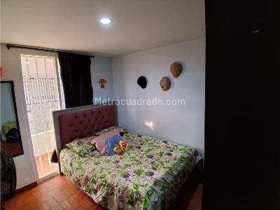 Casa de 3 alcobas en venta en El Carmen, Floridablanca, 40 m² · foto 12 de 14