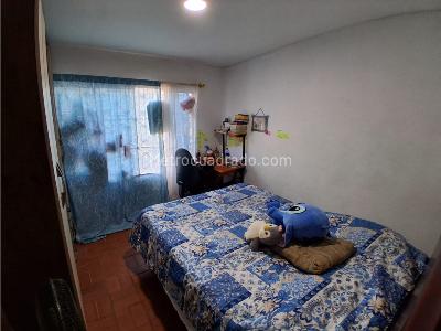 Casa de 3 alcobas en venta en El Carmen, Floridablanca, 40 m² · foto 13 de 14