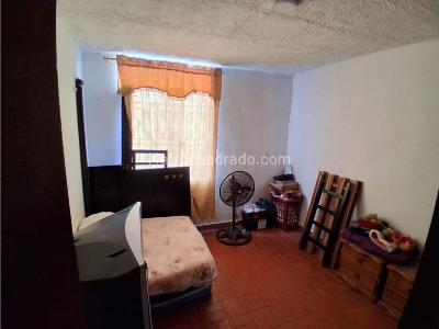 Casa de 3 alcobas en venta en El Carmen, Floridablanca, 40 m² · foto 14 de 14