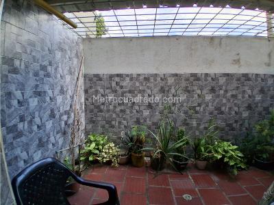 Casa de 3 alcobas en venta en El Carmen, Floridablanca, 40 m² · foto 8 de 14