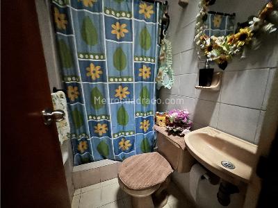Casa de 3 alcobas en venta en Casco Antiguo, Floridablanca, 89 m² · foto 8 de 15