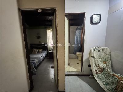 Casa de 3 alcobas en venta en Casco Antiguo, Floridablanca, 89 m² · foto 13 de 15