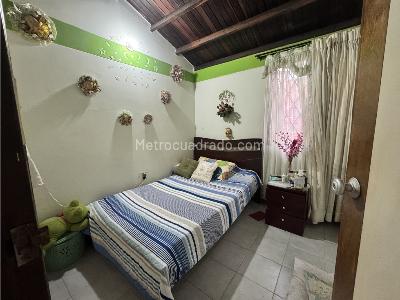 Casa de 3 alcobas en venta en Casco Antiguo, Floridablanca, 89 m² · foto 14 de 15