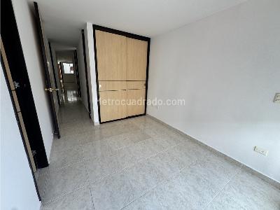 Apartamento de 3 alcobas en venta en Centro, Bucaramanga, 83 m² · foto 13 de 17