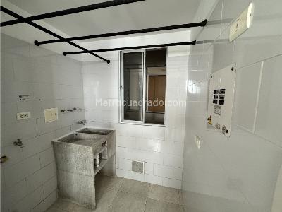 Apartamento de 3 alcobas en venta en Centro, Bucaramanga, 83 m² · foto 5 de 17