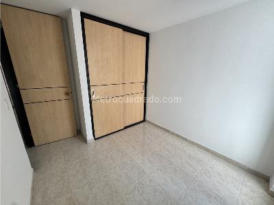 Apartamento de 3 alcobas en venta en Centro, Bucaramanga, 83 m² · foto 9 de 17