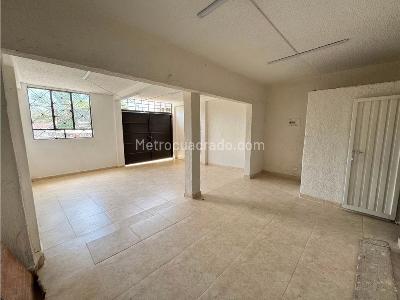 Casa de 5 alcobas en venta en La Castellana, Floridablanca, 300 m² · foto 10 de 20