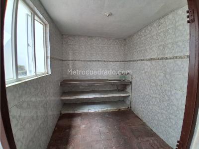 Casa de 5 alcobas en venta en Casco Antiguo, Floridablanca, 364 m² · foto 17 de 20