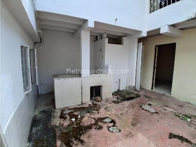Casa de 5 alcobas en venta en Casco Antiguo, Floridablanca, 364 m² · foto 18 de 20