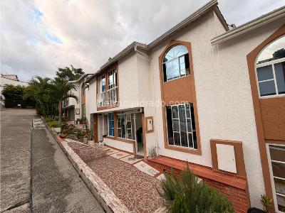 Casa de 3 alcobas en venta en Cacique, Bucaramanga, 52 m² · foto 3 de 20