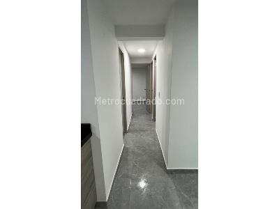 Apartamento de 3 alcobas en venta en Sabaneta, Sabaneta, 56 m² · foto 6 de 14