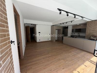 Apartamento de 1 alcoba en venta en El Poblado, Medellín, 74 m² · foto 2 de 20