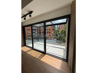 Apartamento de 1 alcoba en venta en El Poblado, Medellín, 74 m² · foto 6 de 20