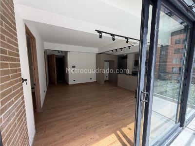 Apartamento de 1 alcoba en venta en El Poblado, Medellín, 74 m² · foto 9 de 20