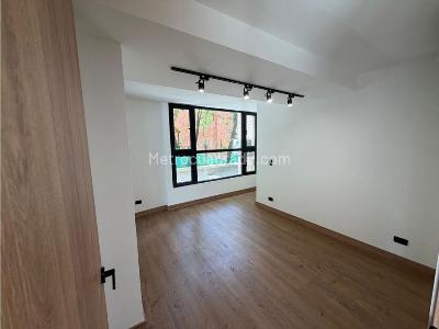 Apartamento de 1 alcoba en venta en El Poblado, Medellín, 74 m² · foto 14 de 20